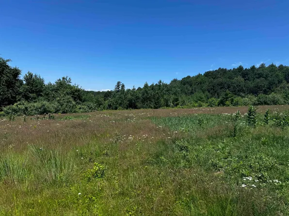 137 Snow Pond Road, Concord, NH 03301