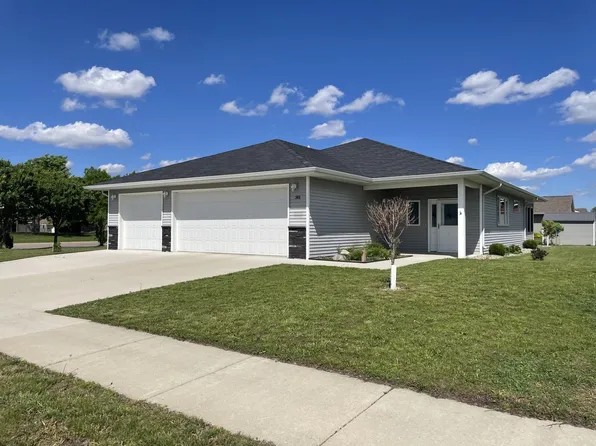301 London Rd, Marshall, MN 56258