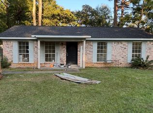 7877 Murray Hill Rd, Irvington, AL 36544