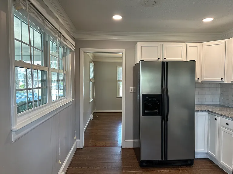 406 Kirkland Dr — Photo 10