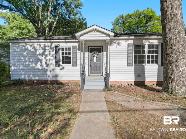 953 Cloverdale Dr, Mobile, AL 36606