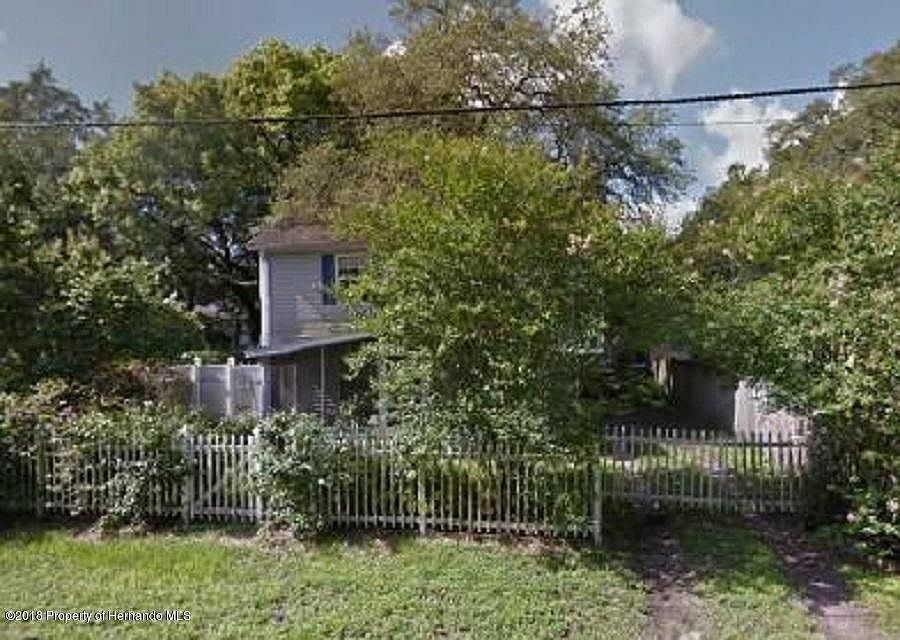 1st image of 1214 W Wood St