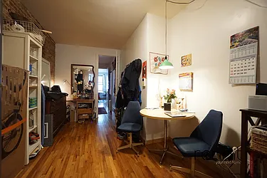 Rented by Rennit Inc.