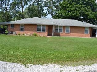 Country Club Rd, Centralia, IL 62801