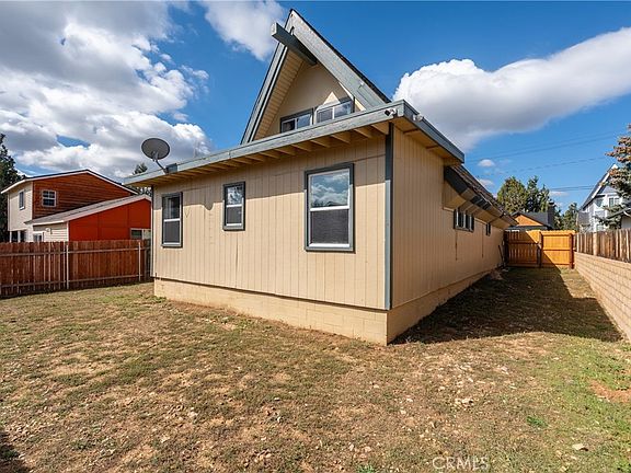 5th image of 115 Sunset Ln