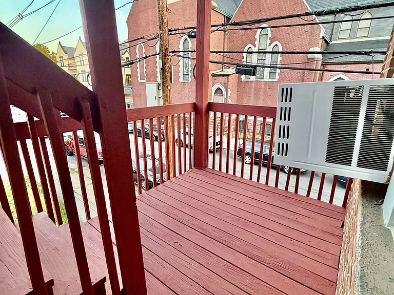 336 Avenue C — Photo 14