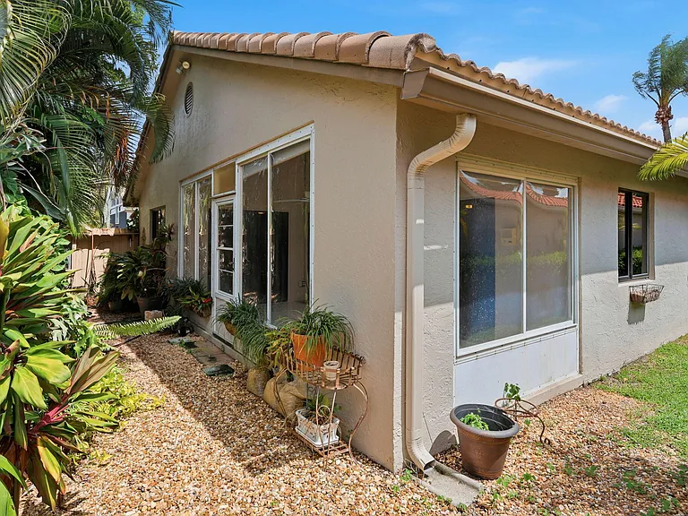 6170 Bay Isles Dr — Photo 18