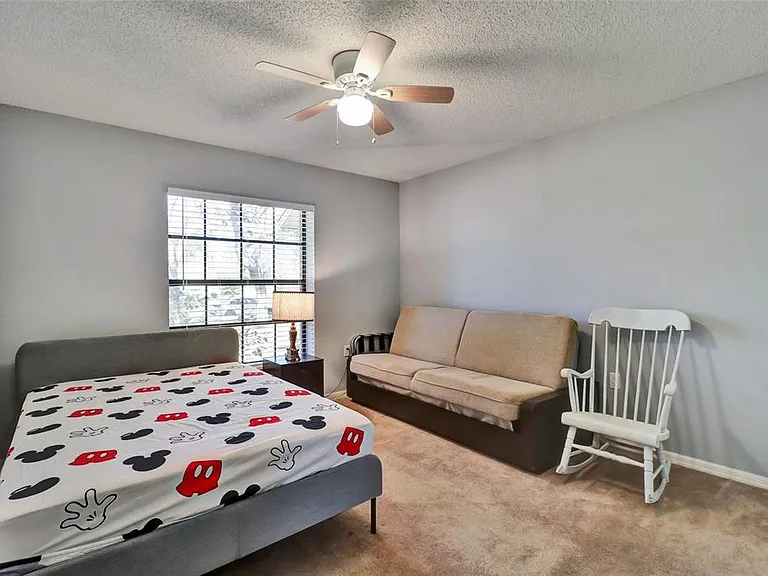4318 Woodtree Ln — Photo 35