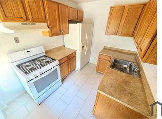 3810 Windsor Mill Rd #206, Baltimore, MD 21216