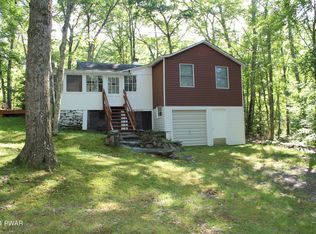 107 Slab Hill Rd, Dingmans Ferry, PA 18328