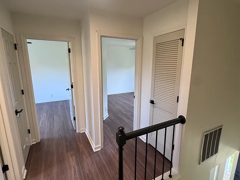 549 Overview Ln — Photo 12