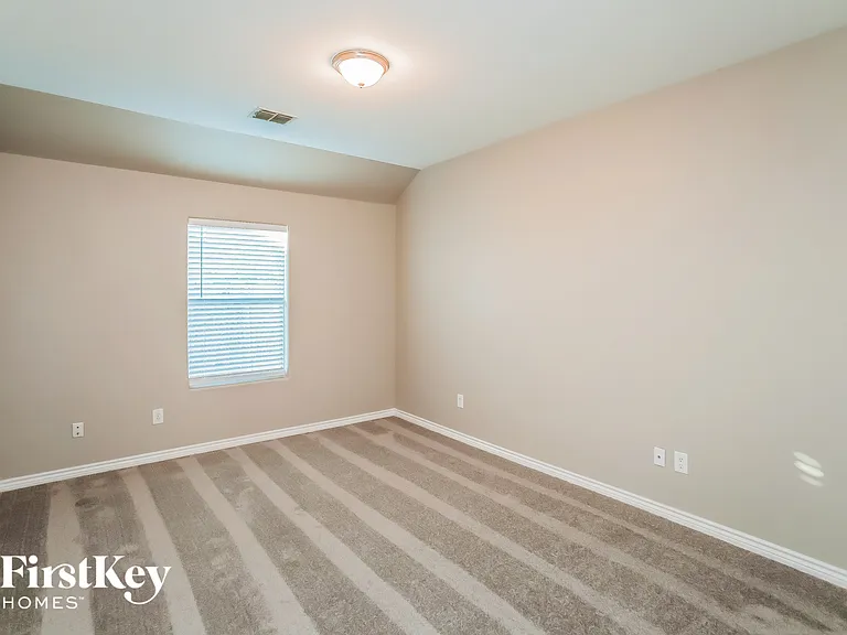12721 Carpenter Ln — Photo 13