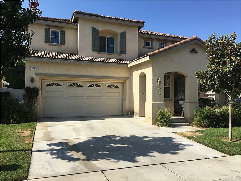 1908 Taormina Ct — Photo 1