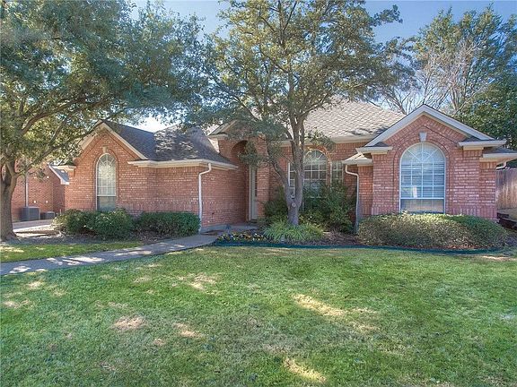 3rd image of 7028 Allen Place Dr