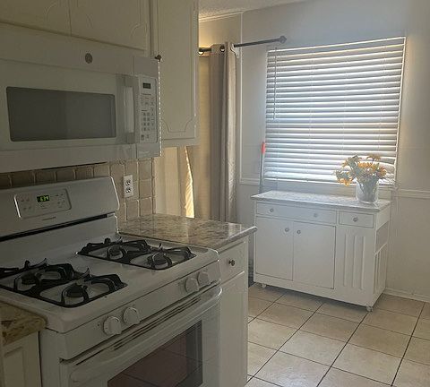 5th image of 3537 S Zunis Ct #4