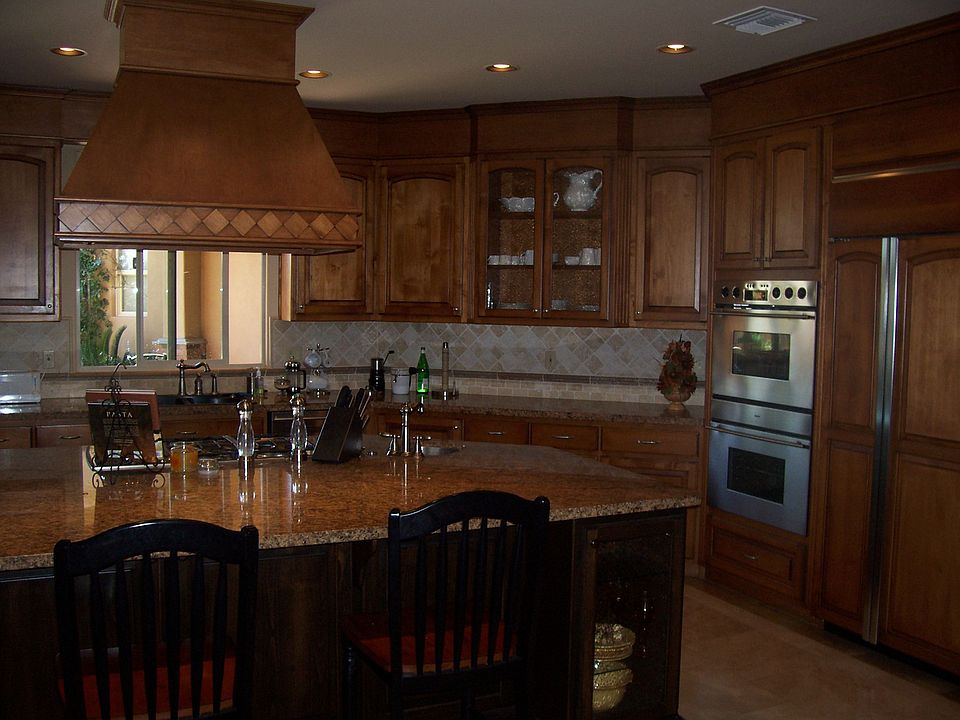 Gourmet Kitchen