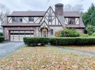 152 Richmond Ave, Worcester, MA 01602