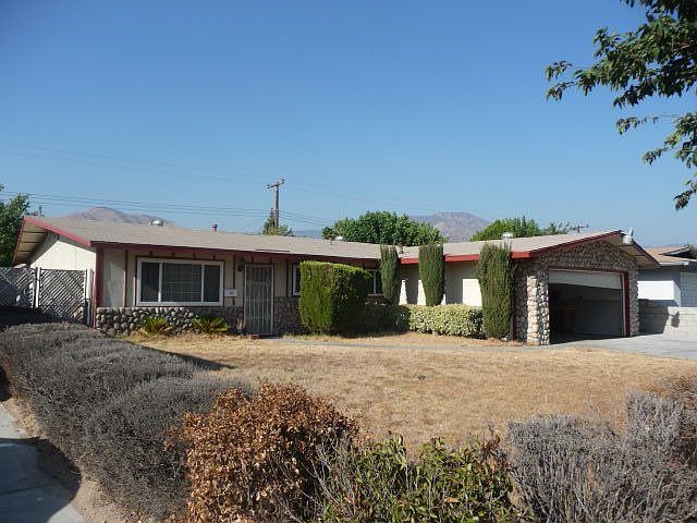 1st image of 26742 Cypress St
