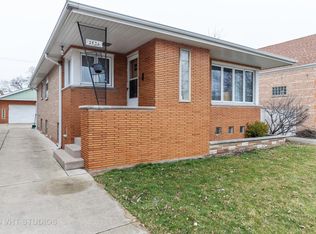 5436 S Narragansett Ave, Chicago, IL 60638