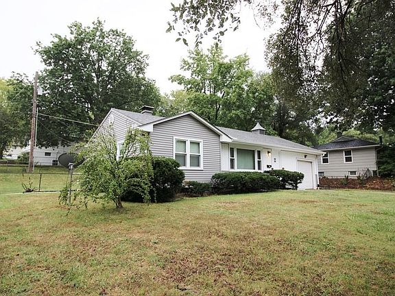 3rd image of 12609 E 49th St