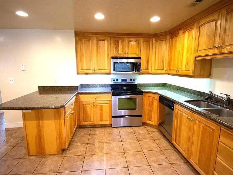 1000 E Center St #1 — Photo 2