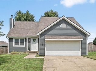 21600 W 178th Ter, Olathe, KS 66062