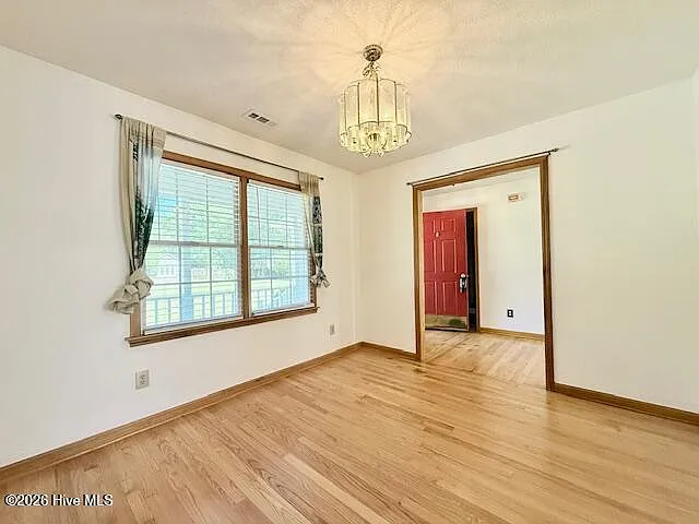 1215 Willow Springs Dr W — Photo 5