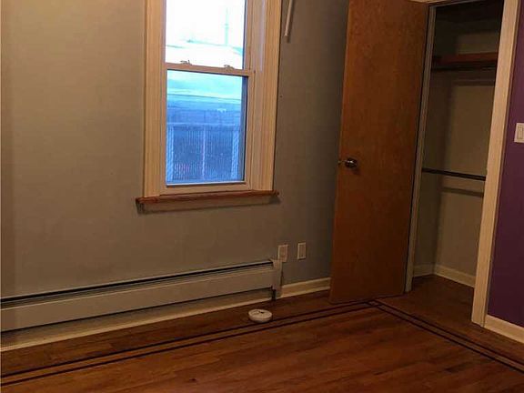 4th image of 92-32 176th St #1
