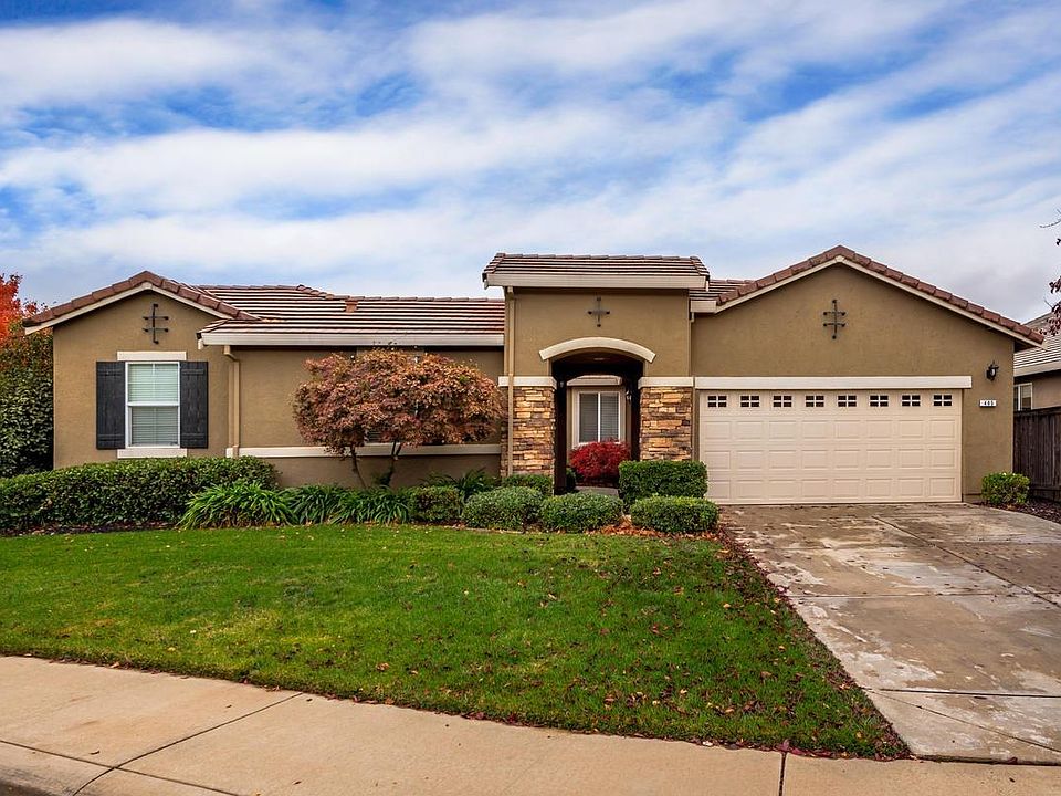 2nd image of 405 Longford Ct