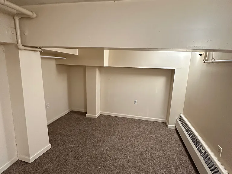 226 Straight St #304 — Photo 8