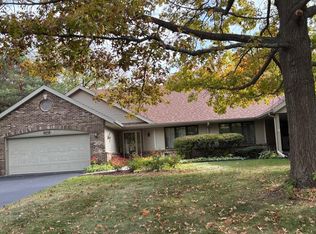6458 Old Hunters Run, Rockford, IL 61114