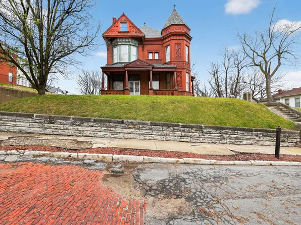 537 N 8th Street, St. Joseph, MO 64503