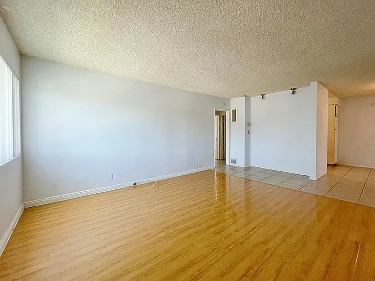 532 N New Ave — Photo 21