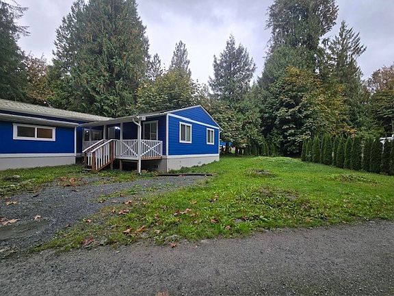 5th image of 44217 Leonard Rd