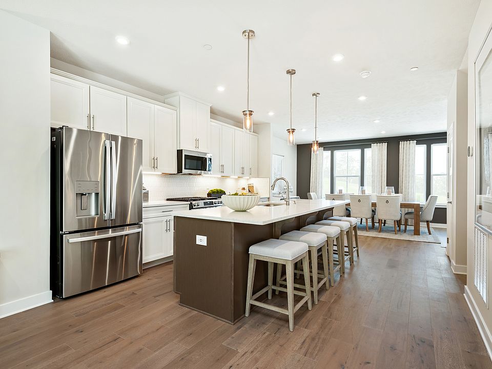 Low-maintenance living with attached 2-car garage - just minutes from I-70 270.