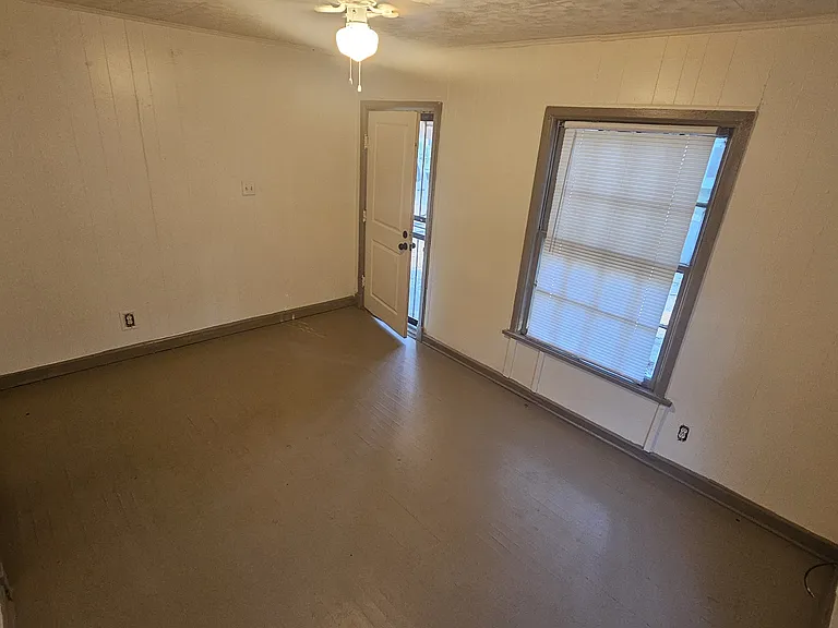 3160 Given Ave — Photo 6