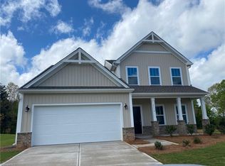 3114 Fortnight Rd, Pfafftown, NC 27040