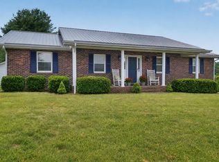 18200 Cleveland Rd, Abingdon, VA 24211