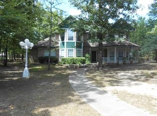 250 Red Oak Ln, Powderly, TX 75473