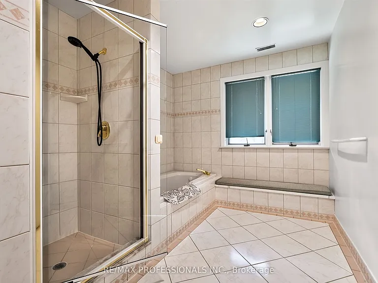 89 Valecrest Dr — Photo 21