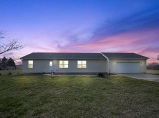 1391 N 750th Rd W, Warsaw, IN 46580