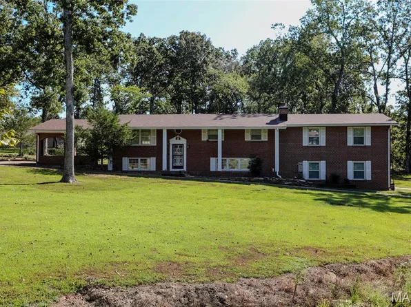 2706 Shady Ln, Poplar Bluff, MO 63901