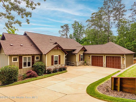 4th image of 180 Windsong Rd