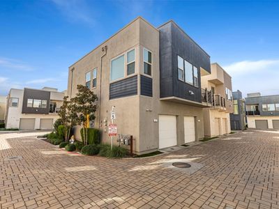 320 1st Ave, Sacramento, CA, 95818