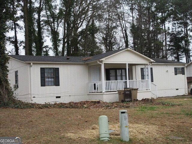 1st image of 100 Greenview Dr