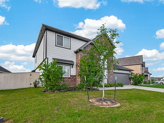 2nd image of 3132 Wickfield Pass Ln