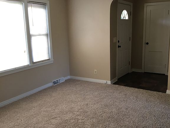 3rd image of 510 N Meridian Ave