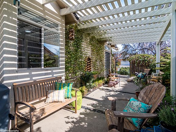 side yard (south-end)