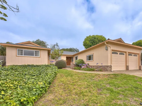 15685 Charter Oak Blvd, Salinas, CA 93907