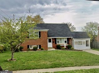 5818 Channing Rd, Springfield, VA 22150